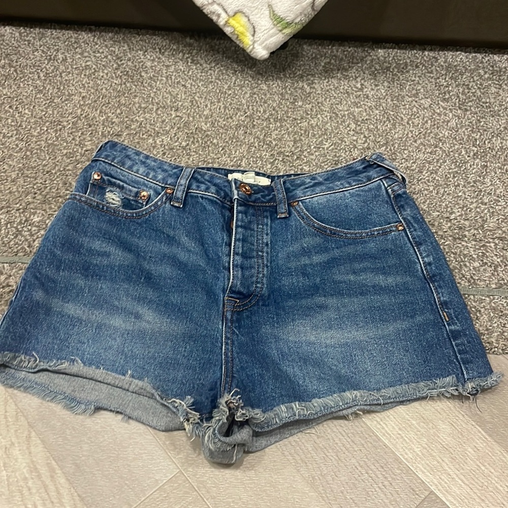Cleo + Wolf shorts